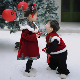 炸街龙凤胎兄妹装同款姐弟装一大一小2025秋冬季加厚新中式拜年服