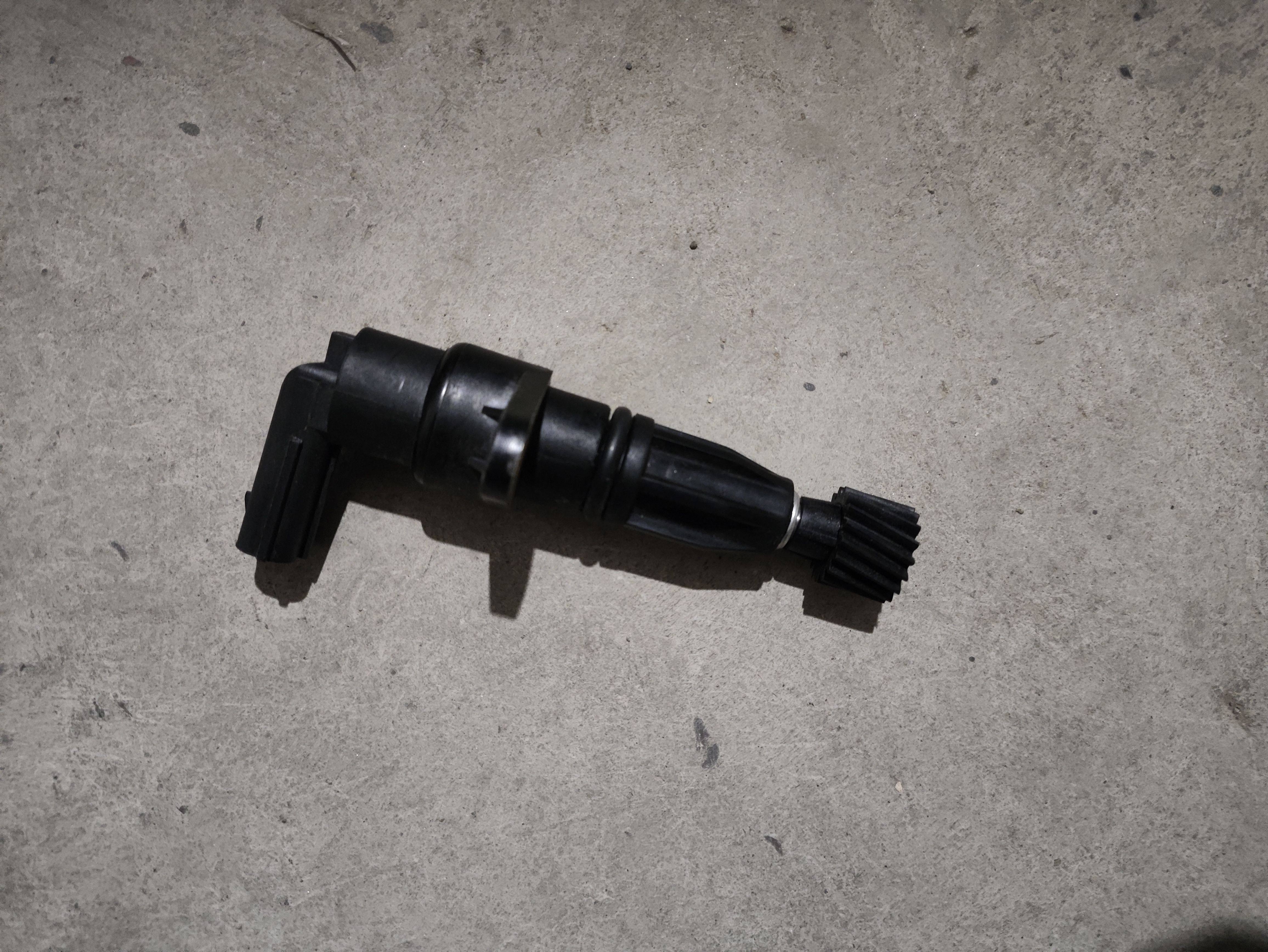 昌河 铃木北斗星 k14 7140 车速传感器 速度传感器 17齿