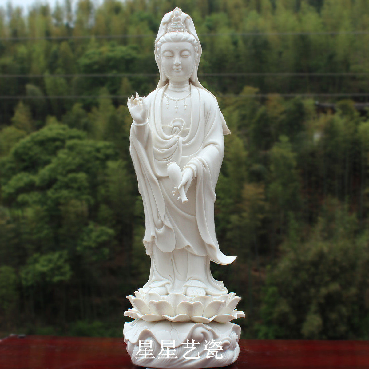 观音菩萨佛像白瓷摆件 站立莲花立荷观音大士供奉摆设