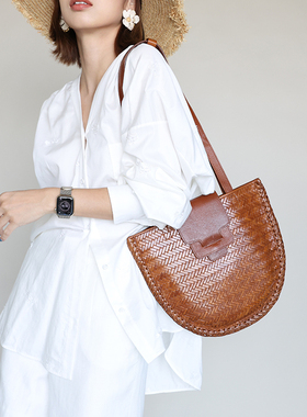 Bounded有界原创小众设计复古真皮手工编织包半圆海边旅行沙滩包