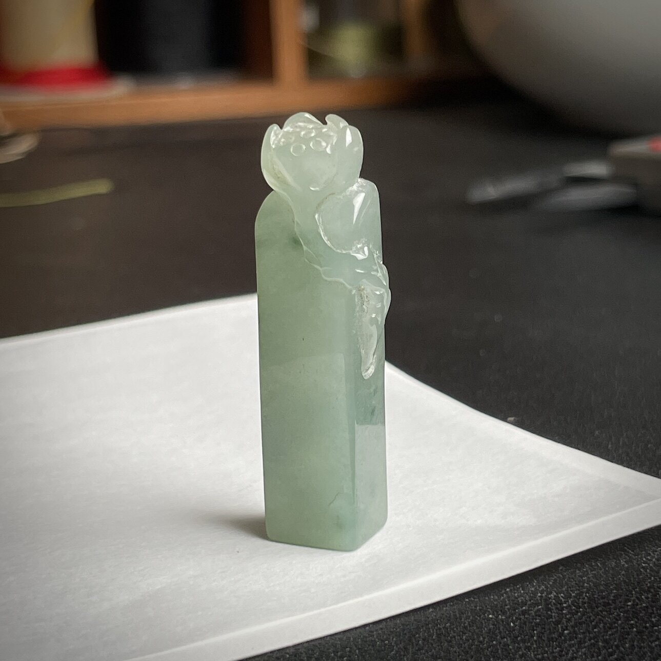 天然缅甸翡翠A货印章荷花雕刻天然玉石可打孔做吊坠一物一图实拍