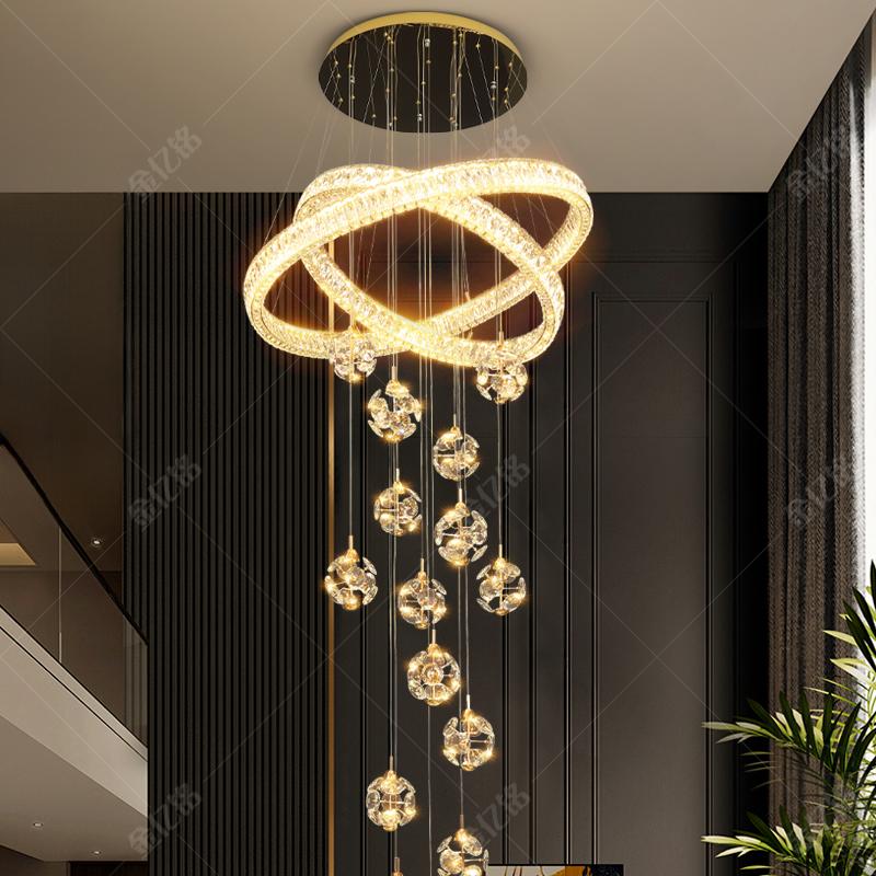 别墅复式楼挑空客厅水晶吊灯