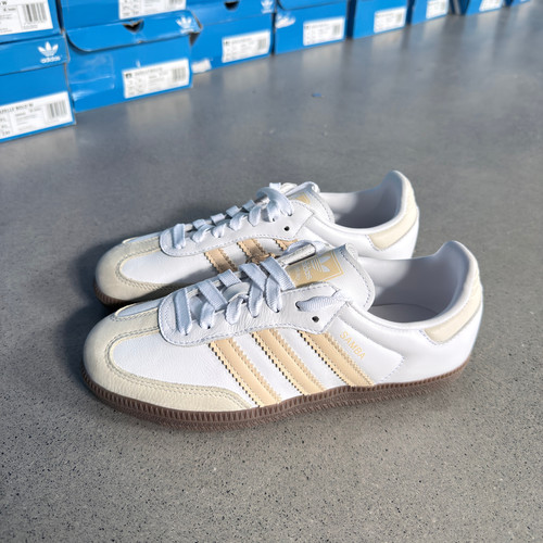Adidas 三叶草 SAMBA OG 女子复古经典百搭德训鞋休闲板鞋 JH7300