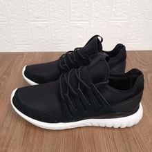 Adidas 阿迪达斯 三叶草 男女时尚百搭复古耐磨运动休闲鞋 AQ6723