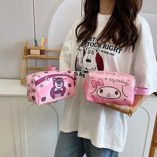 卡通大容量化妆袋 化妆包学生手提立体化妆瓶收纳袋美乐蒂