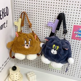 2025春季新款女生可爱包包女毛绒抽绳斜挎包闺蜜包手机包包
