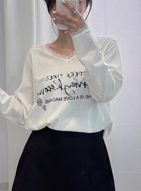 DION LIU｜【玫瑰字母】蕾丝边宽松款T恤