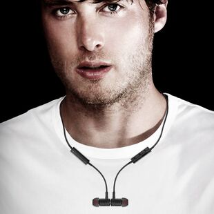 Naztech Alloy磁吸附蓝牙运动耳机.