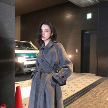 过膝宽松系带毛呢外套女 复古人字纹呢大衣中长款 2019秋冬新款 韩版