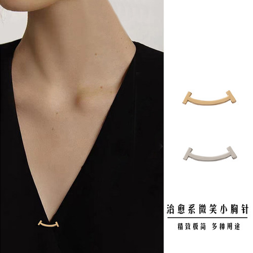 简约锆石铜女简约精致胸针
