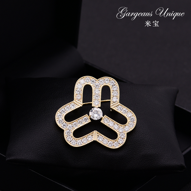 米宝定制高品质超闪妇联徽章胸针