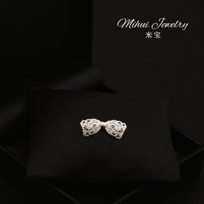 法式浪漫蕾丝蝴蝶结胸针固定领口扣针衣服领子优雅胸花防走光扣子