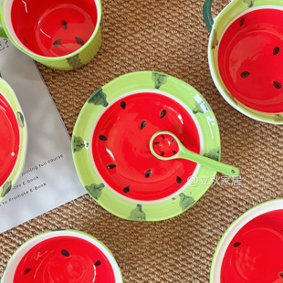 西瓜碗陶瓷碗盘子碗套装可爱的碗少女心手绘餐具儿童饭碗汤碗