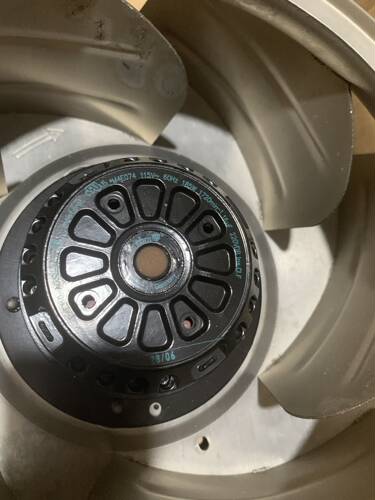 德国 R4E310-A032-13 115V-230V风轮