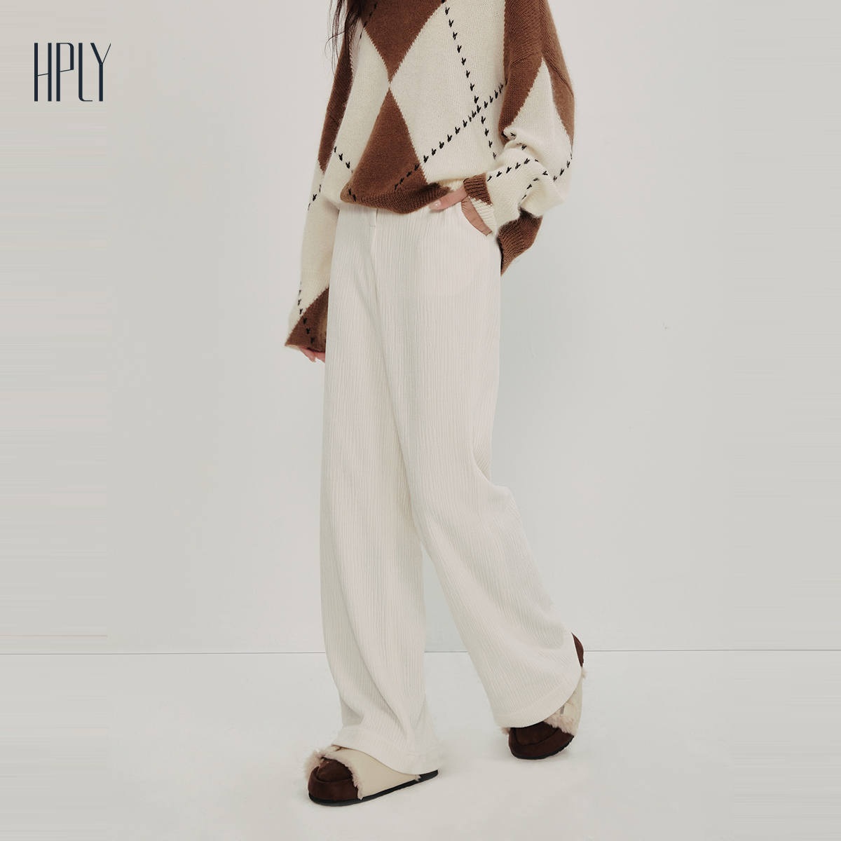 宽松阔腿 柔软垂顺 慵懒松弛