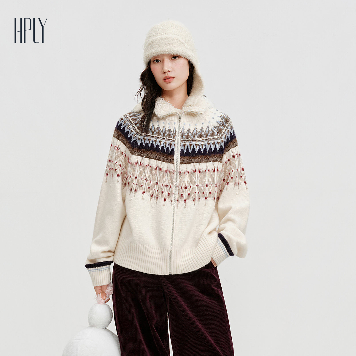 手工钉珠 轻盈灵动 费尔岛图案