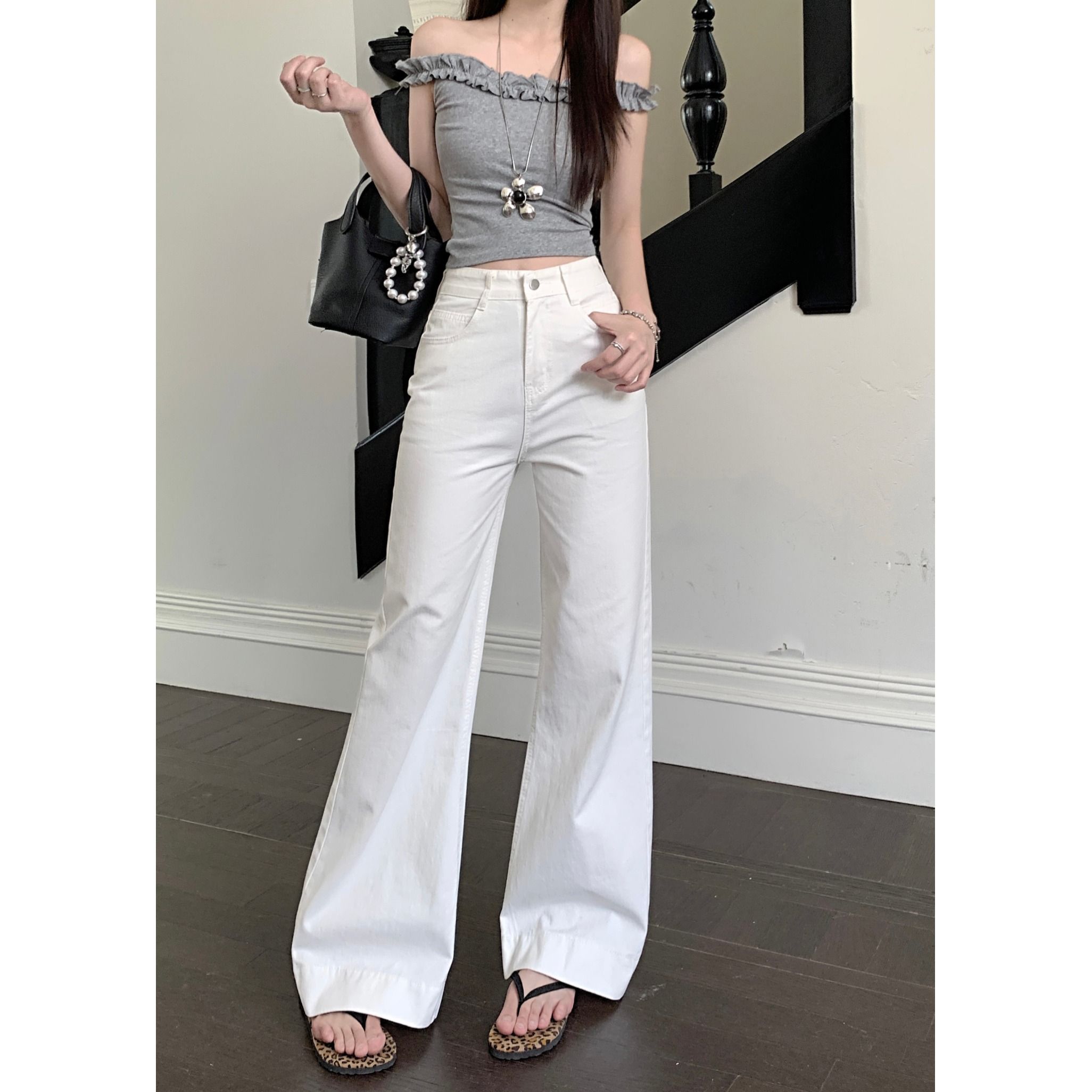 小个子辣妹纯色褶皱高腰牛仔微喇裤女春秋性感垂感显瘦马蹄长裤子