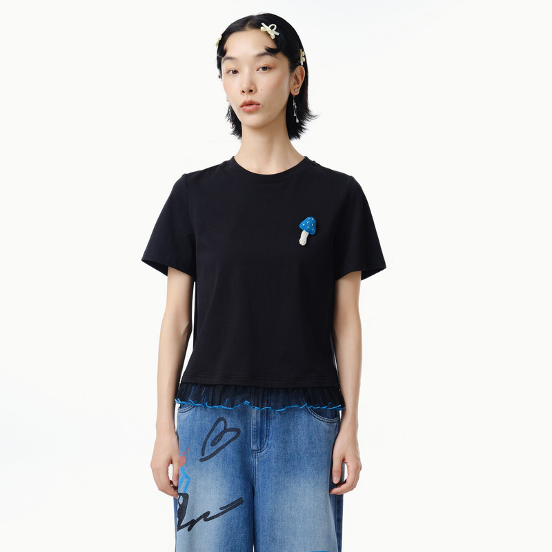 MOVEUP幻走2025春季新款.FUN系列蘑菇手工钉碎褶设计短款T恤女,女装/女士精品,T恤,淘宝优惠券,粉丝福利购,淘宝优惠卷