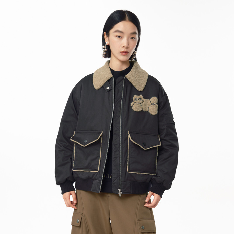 撞色翻领 猫咪绣花 口袋