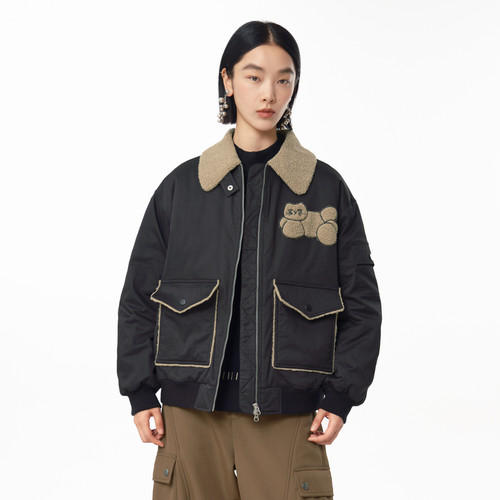 撞色翻领 猫咪绣花 口袋