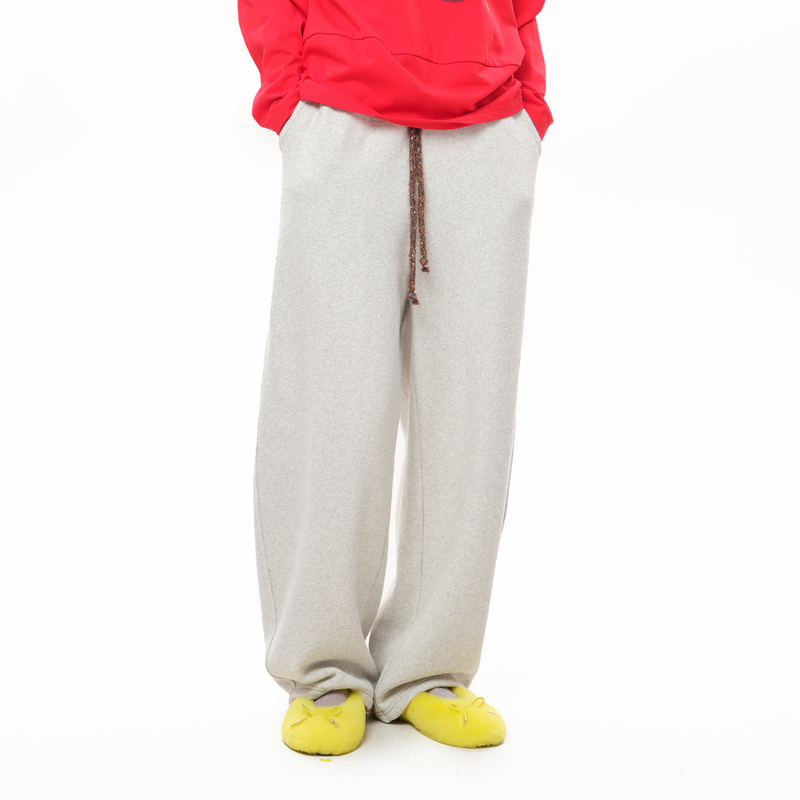 松紧腰、口袋、加绒