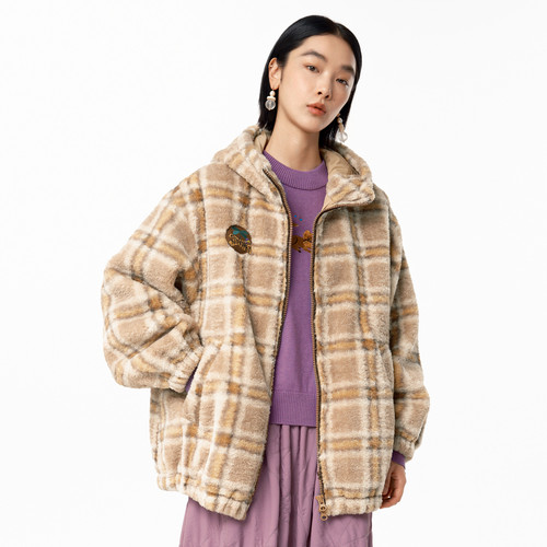 连帽 趣味章仔 松紧设计