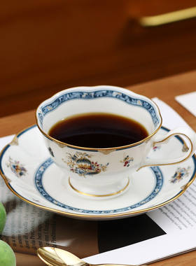 日本鸣海骨瓷杯碟点心盘