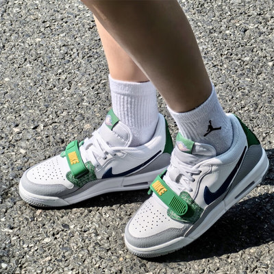 Nike耐克女子运动经典休闲板鞋