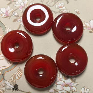 天然玛瑙怀古平安扣红玛瑙平安扣玉石吊坠红色玛瑙吊坠饰品小配件