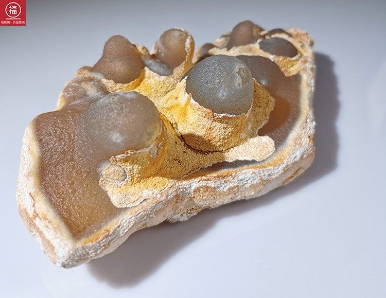 马达加斯加冰种景观自然风奇石