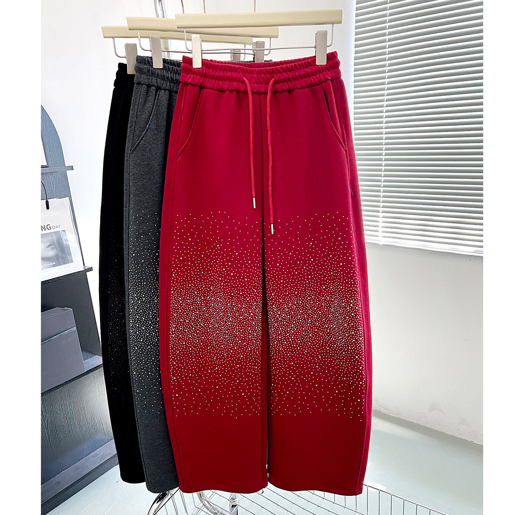 中国红欧货重工订钻阔腿卫裤女春秋星空时尚洋气百搭拖地弯刀裤子,女装/女士精品,卫裤,淘宝优惠券,粉丝福利购,淘宝优惠卷