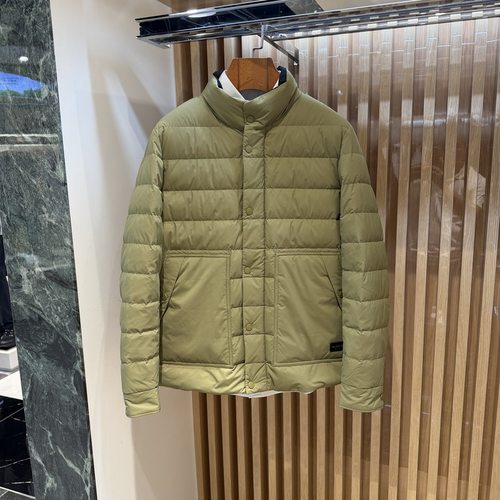 卡尔丹顿秋冬款休闲立领羽绒服