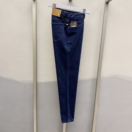 卡尔丹顿2025男装秋冬商务休闲直筒牛仔裤KFDW12315NAN6专柜1380