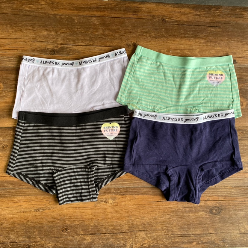 中大童纯棉三角内裤柔软