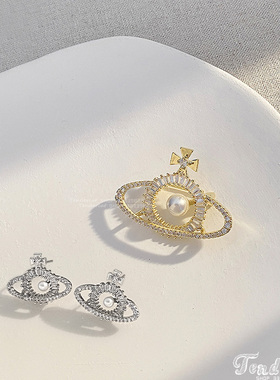 Cubic Pearl Saturn Earrings 宫廷水钻土星耳环镂空锆石环宇胸针