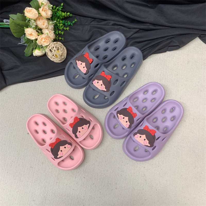 夏季新款漏水拖女孩镂空漏水拖鞋