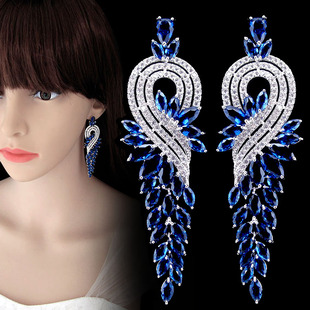 蓝色夸张大耳环轻奢高级感长款耳坠水晶锆石新娘晚礼服婚纱耳饰