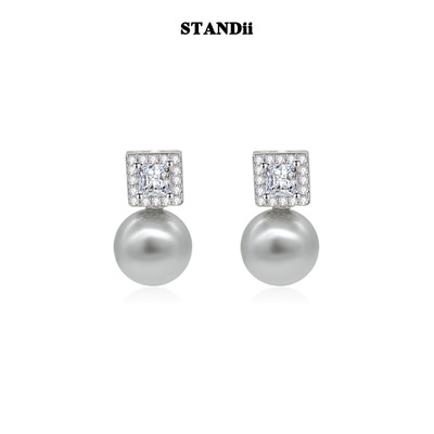 STANDii大气方形灰珍珠耳钉