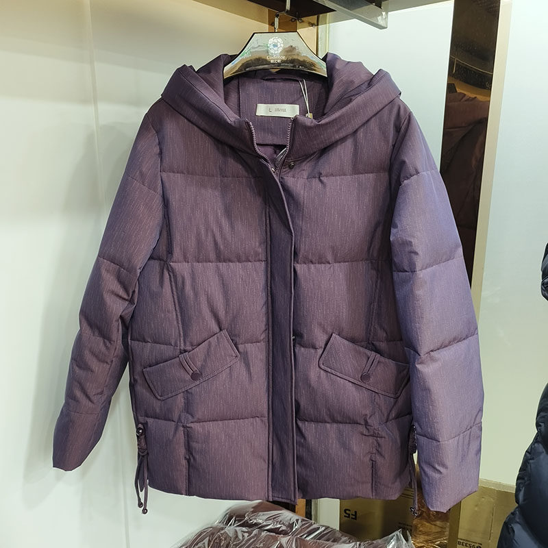 Q95017商场发货加厚不跑绒羽绒服