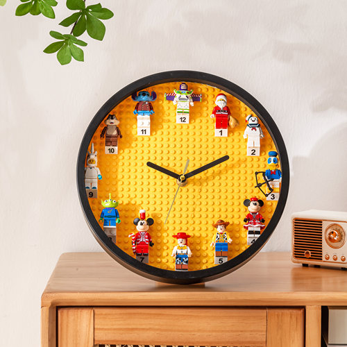 卧室墙面装饰积木时钟挂钟