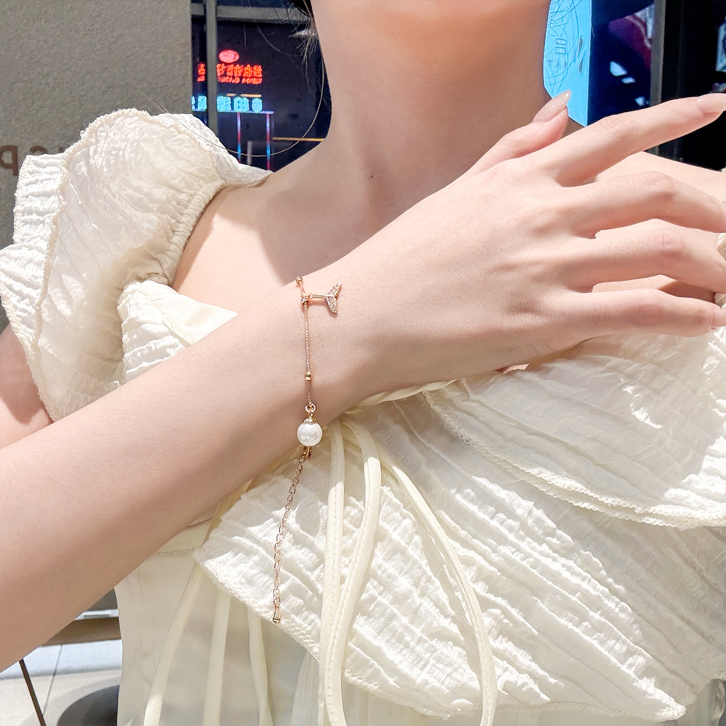 珍珠滴流极细手链女ins小众设计高级感新款手串送闺蜜生日礼物