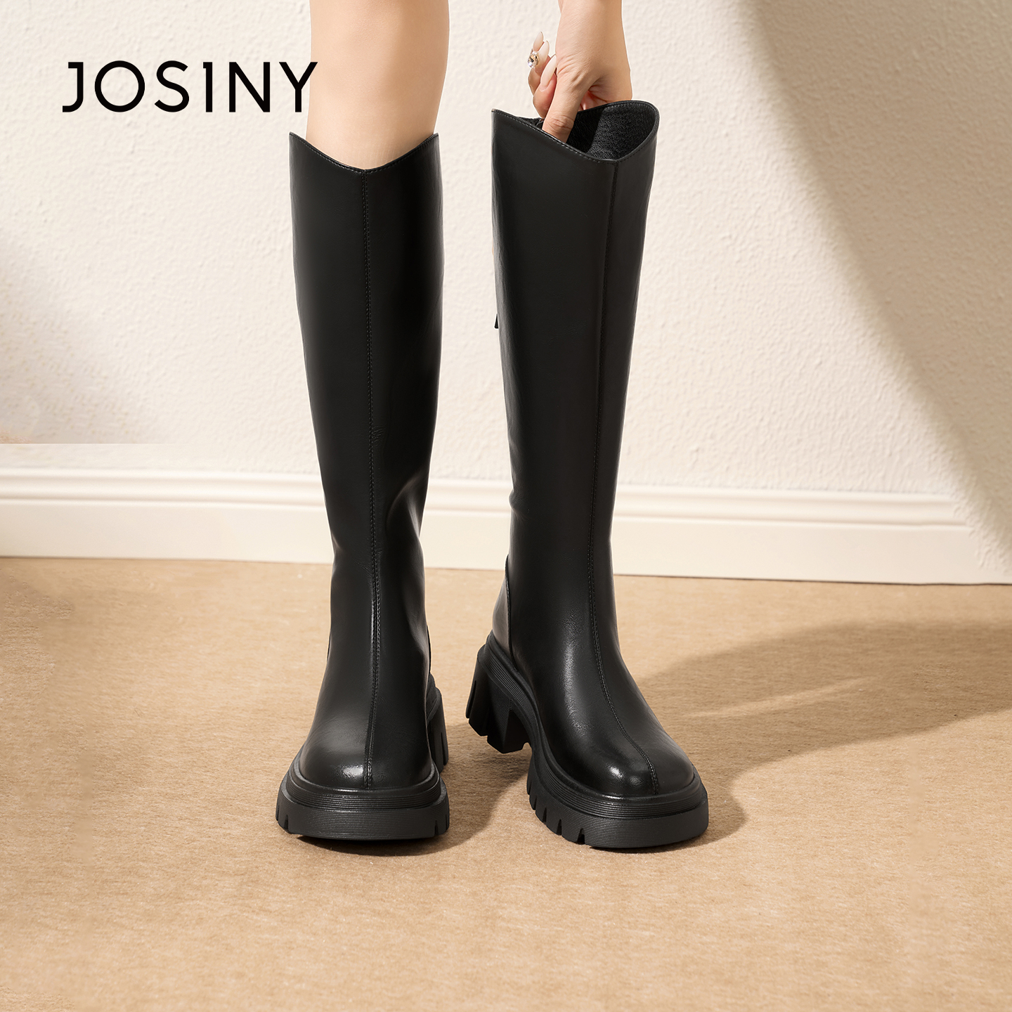 卓诗尼2025秋冬新款后拉链骑士靴时尚舒适瘦瘦靴潮流粗跟长筒靴女