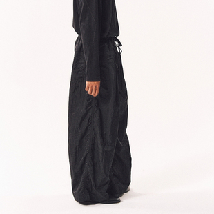 MANUFACTURE 尼龙褶皱长裤