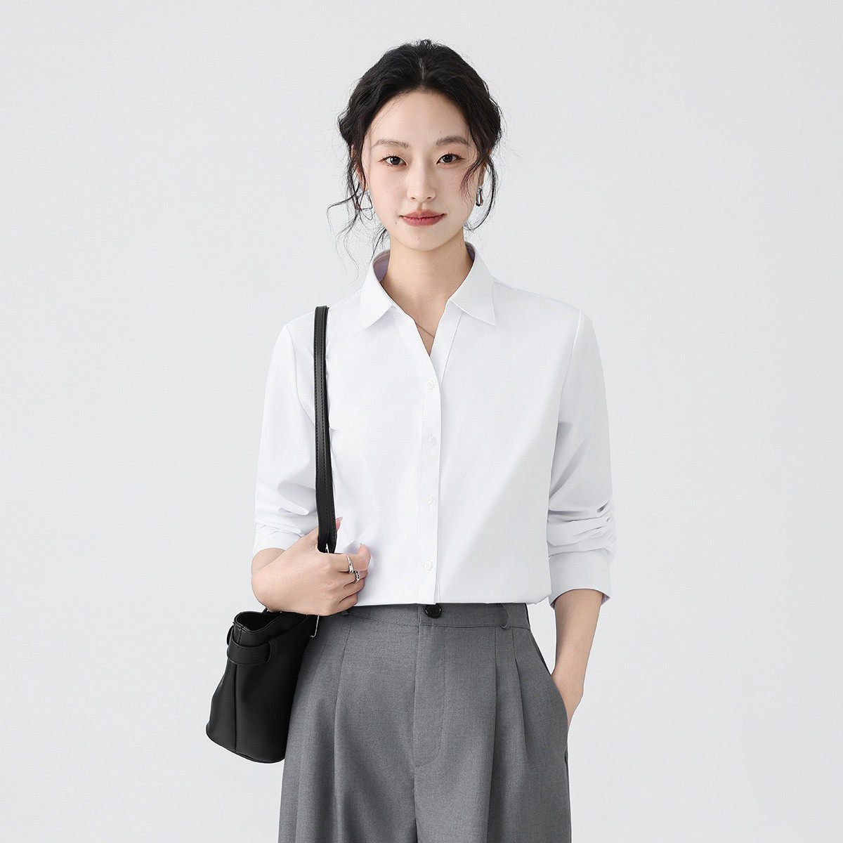 one more白衬衫女长袖2025新款韩版简约通勤职业正装v领