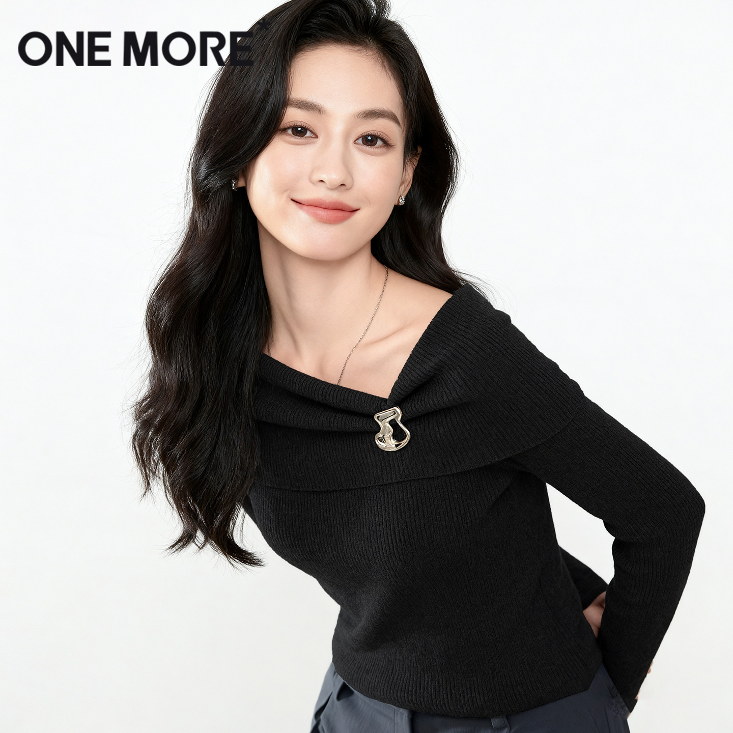 onemore一字肩针织衫