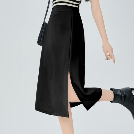 one more时尚开叉半身裙女2025新款简约设计感高腰显瘦a字中长裙