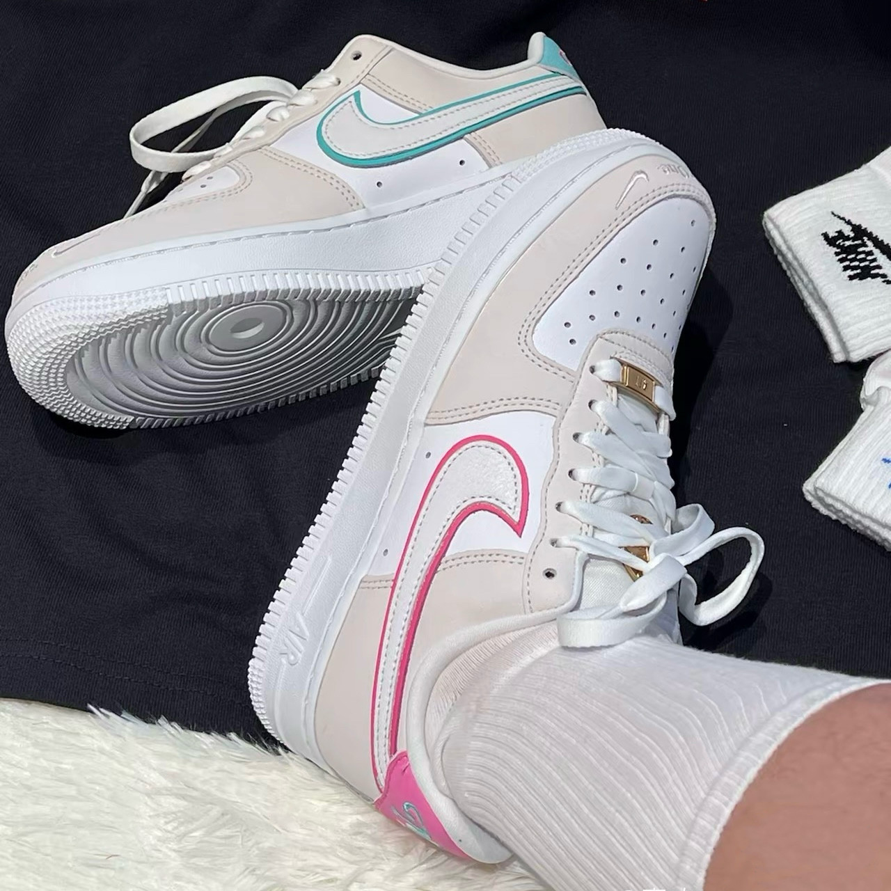 Nike/耐克  Air Force1GS AF1大童空军一号休闲板鞋FN8912-111