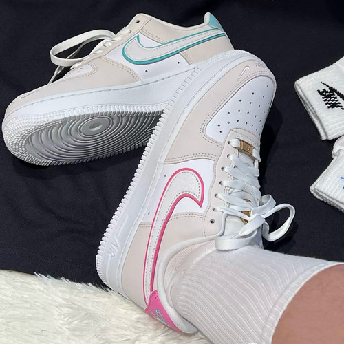Nike/耐克  Air Force1GS AF1大童空军一号休闲板鞋FN8912-111