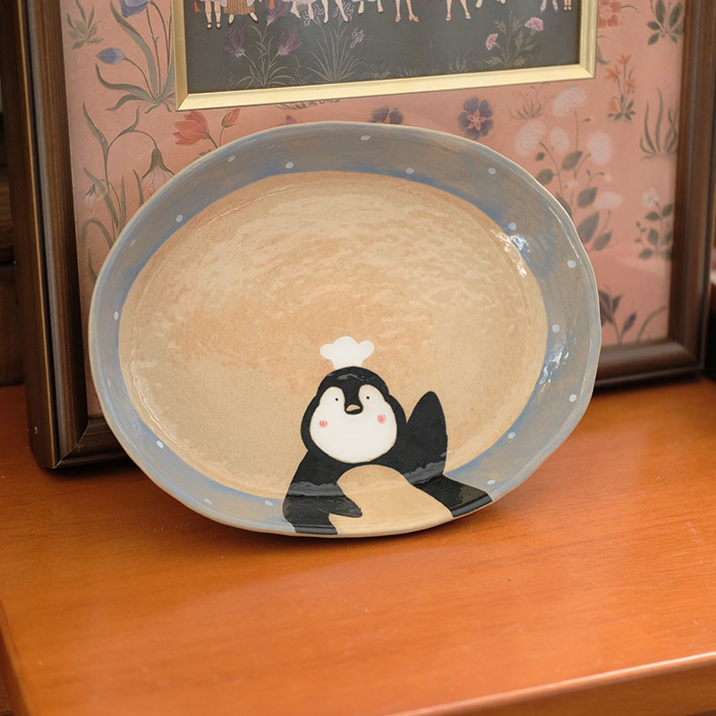 川谷企鹅盘子复古可爱家用菜盘陶瓷盘子