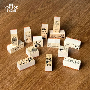 纵向书写 TVS¨ 日本Hitsuji作者款印章 指尖魔法 触手可及